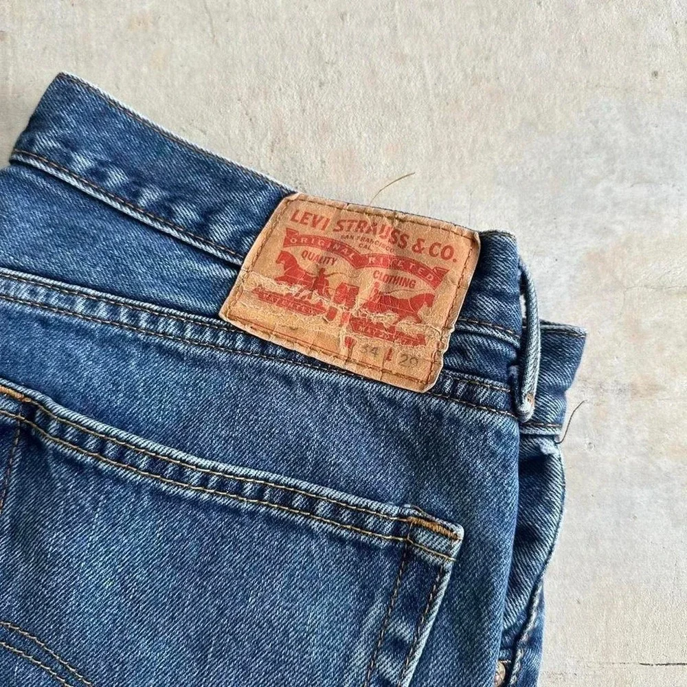 Vintage 505 Levi's Denim Blue Jeans Size 34x29